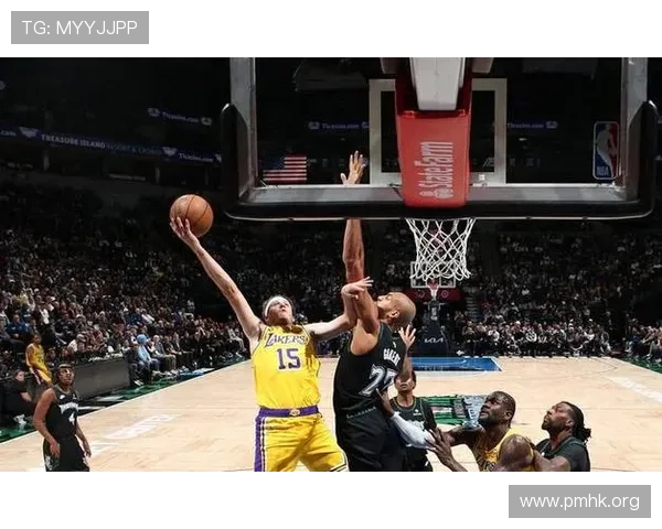 湖人三巨头全面爆发新核心强势崛起引领球队重返争冠舞台巅峰之路