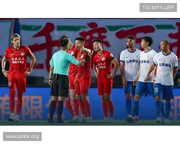 高能预警⚠️国足这场比赛意外逆转全场球迷热血沸腾结局震惊所有人